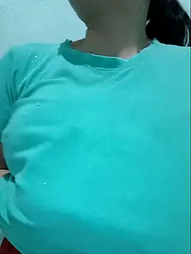 Czat XXX na żywo – Shine_Mai