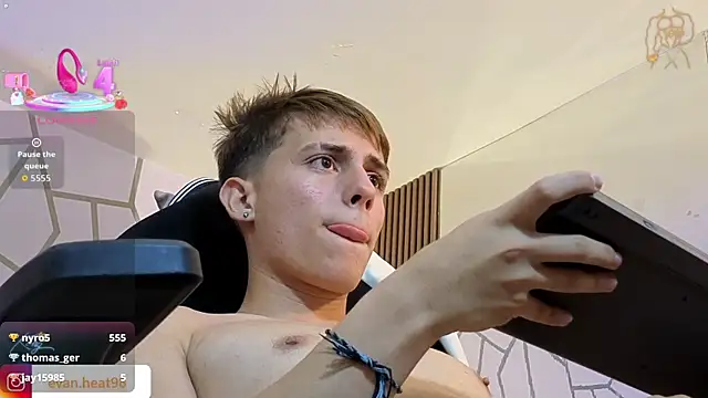 EVAN_TAY's Webcam Show