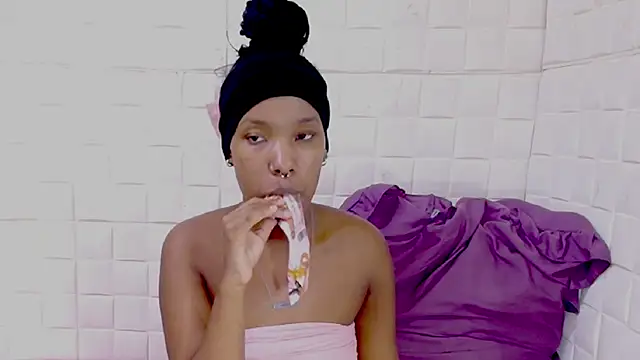 EroticSexyPrada Obrolan Langsung XXX