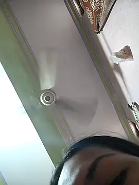 sanu_07's Webcam Show