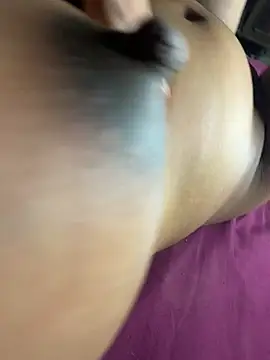 Naughty_Taniyaのウェブカメラショー