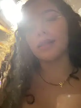 Pokazy przed kamerką – Marie_26