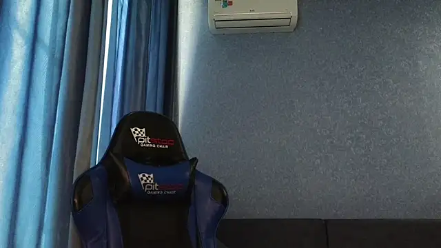 HotBrandyX 现场XXX聊天