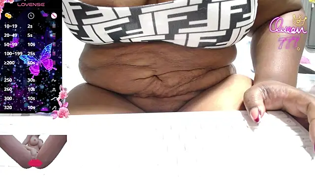 thickebonymilfF 现场XXX聊天