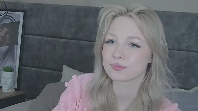 MayBerger: вебкам-шоу