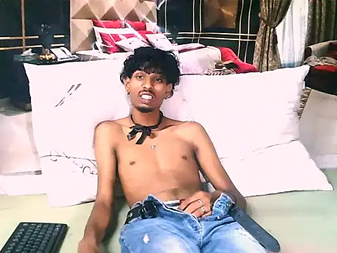 SubmissiveStallion69 Show in webcam