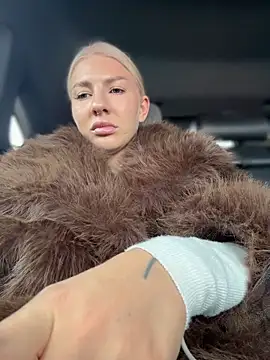 Chat +18 de NewLale ao vivo