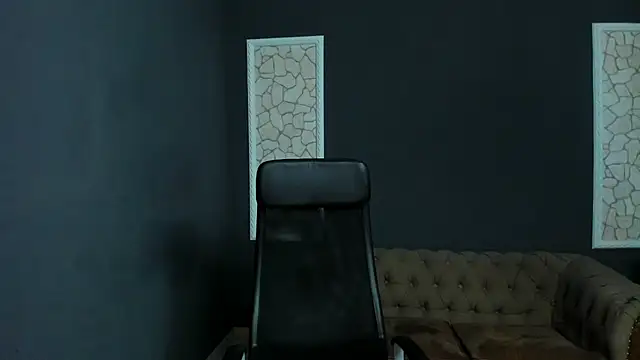 BrianHunts live XXX chat