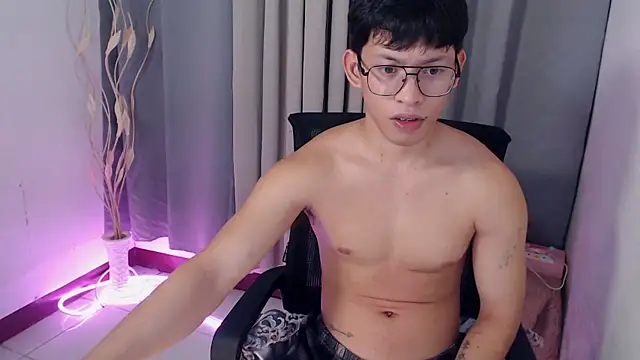 pinkcock_froi2305 Chat XXX in diretta