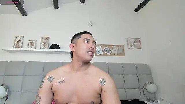 erotic_sins webkamerás műsora