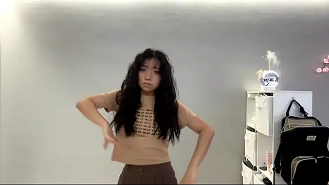 SweetMiaXOのライブXXXチャット