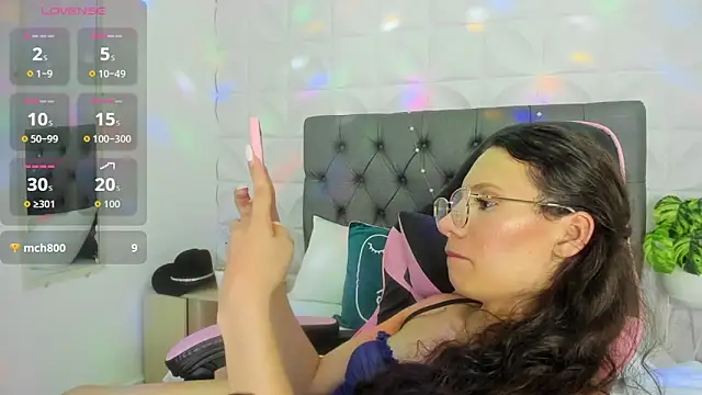 valeryn__rosse's Live XXX Chat