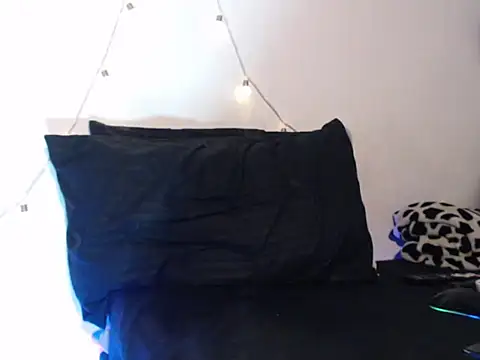 Chat +18 de CherryH0ttie ao vivo