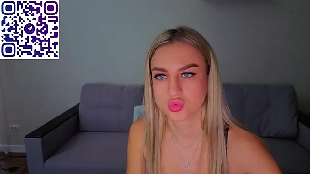 دردشة Silen_Tori الجنسية المباشرة