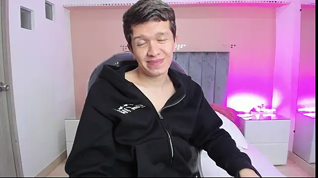 Chat XXX Live ken_col