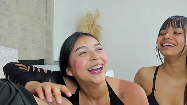 Webkamerová show Eazinity