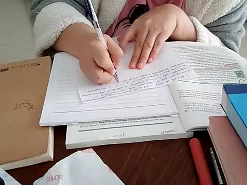 AngelwithEcup: απευθείας συνομιλία ΧΧΧ