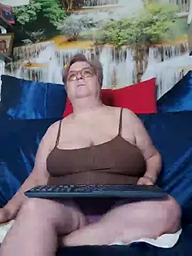 QueenPammy1 现场XXX聊天