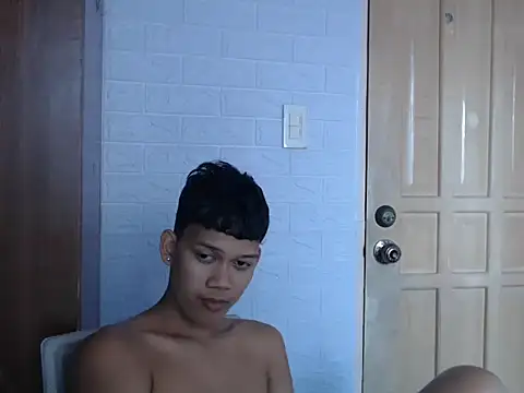 عرض كام UrAsian_Turjak