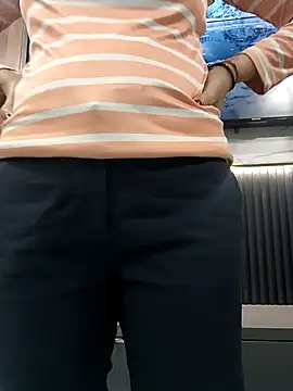 PUNAM456 live XXX chat