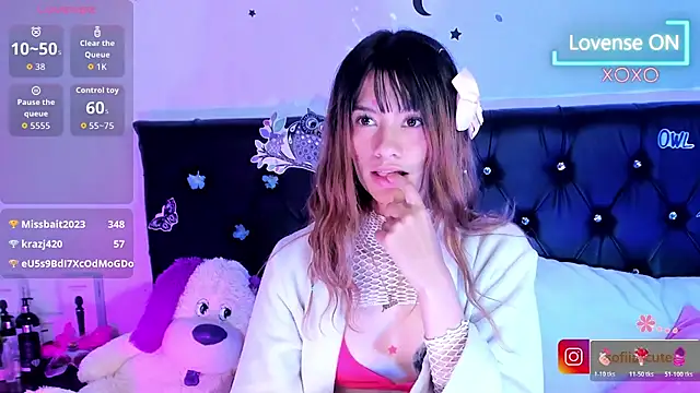 Sofiia_cute_: онлайн-секс-чат