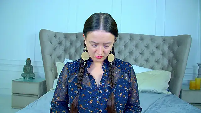 ElinaBellucci – Live XXX-chat