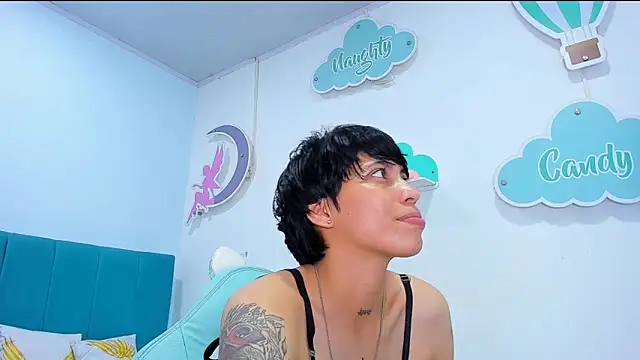 ivyheat3 লাইভ XXX চ্যাট