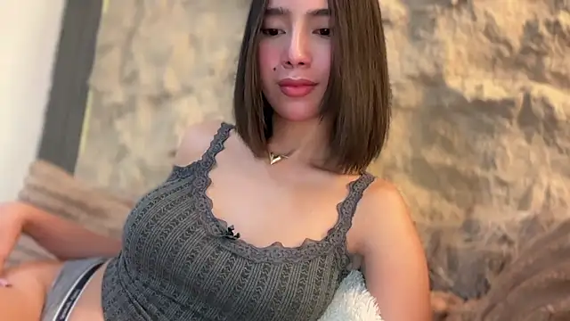 GenesisCastillano's Live XXX Chat