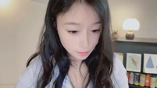 Onechestnut live XXX chat