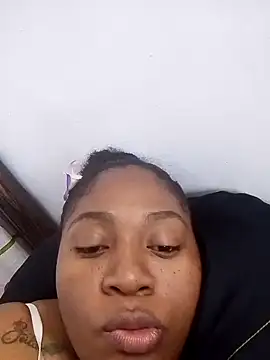 Mia-Victory webcam show