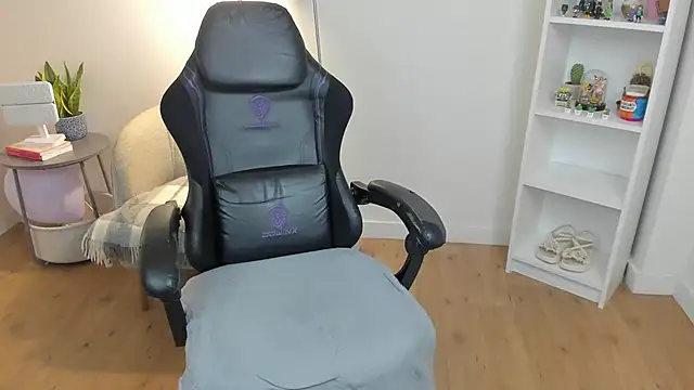 _BellaEvans_ live XXX chat