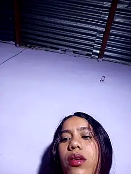 Moniika5 live XXX chat