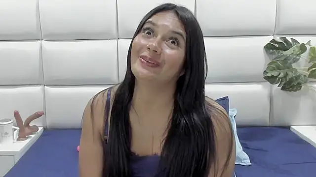 LYA_SWEETX live XXX chat