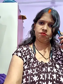 Simran_bhabhi0 webcam show