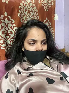 Sandhya_77 webcam show