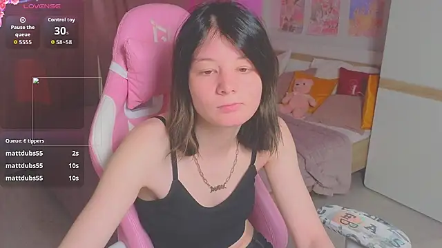 EllinEverly live XXX chat