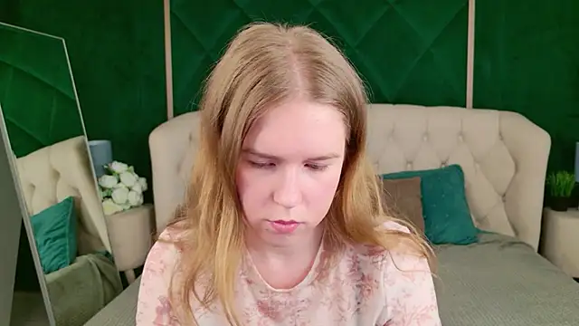 Alida_Brice live XXX chat