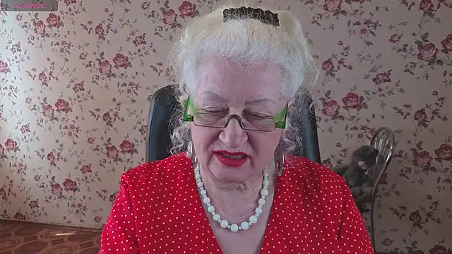 Maya_Mayflower live XXX chat