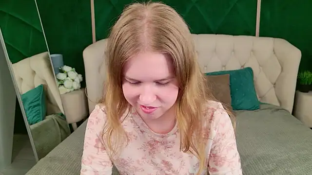 Alida_Brice live XXX chat