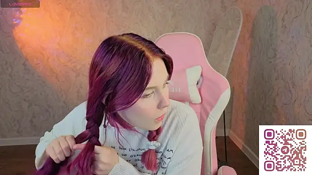 XXX chat uživo modela Julia_Anis