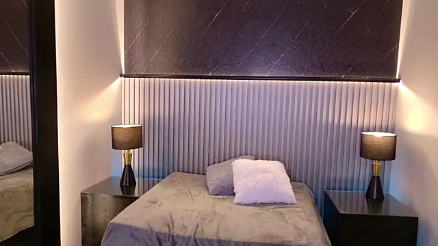 Kinsleybrown live XXX chat