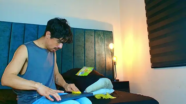 Show de webcam de Ethan_Briggs_