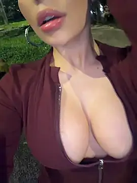 Ginevrafedez Chat XXX in diretta