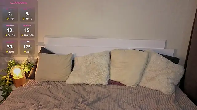 XXX chat uživo modela Next2Marie