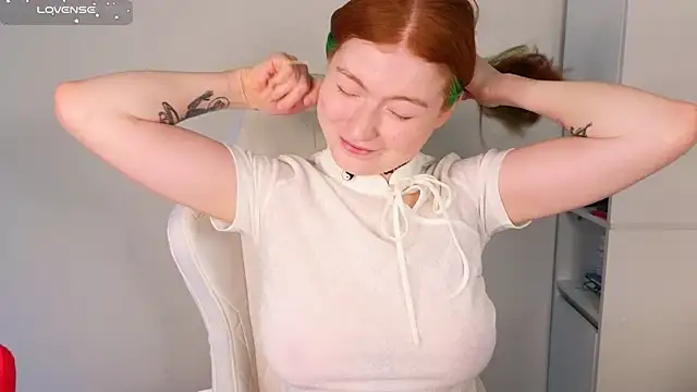 gingercute17 élő XXX-chatje