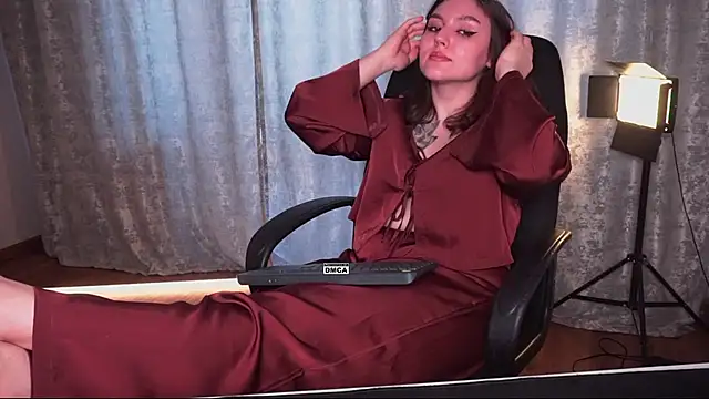 Hoot_owl_cb – webcam-show