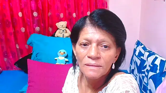 SLUTTYROXY live XXX chat