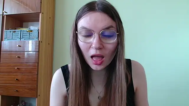 แชท XXX สดของ LooveELLYx