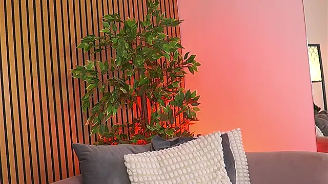 Avril_Cyrus Chat XXX in diretta