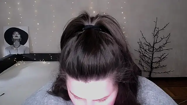 Emily_Mo live XXX chat